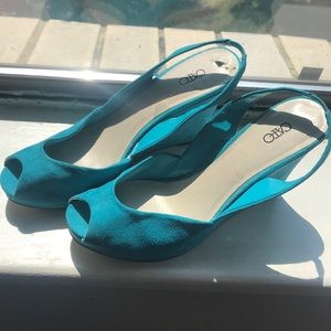 Blue peep toe shoes